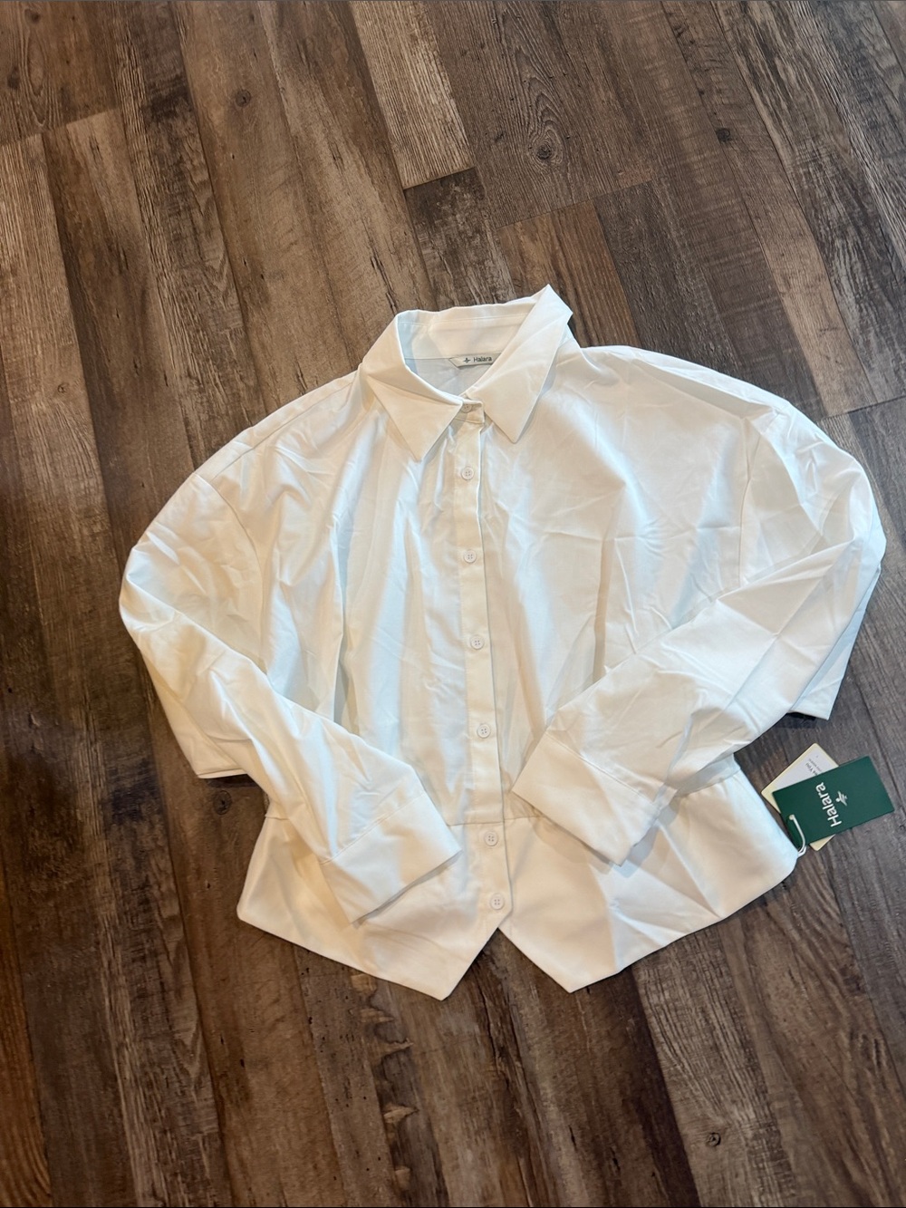 HALARA White Button-Up Blouse Sz xl NWT